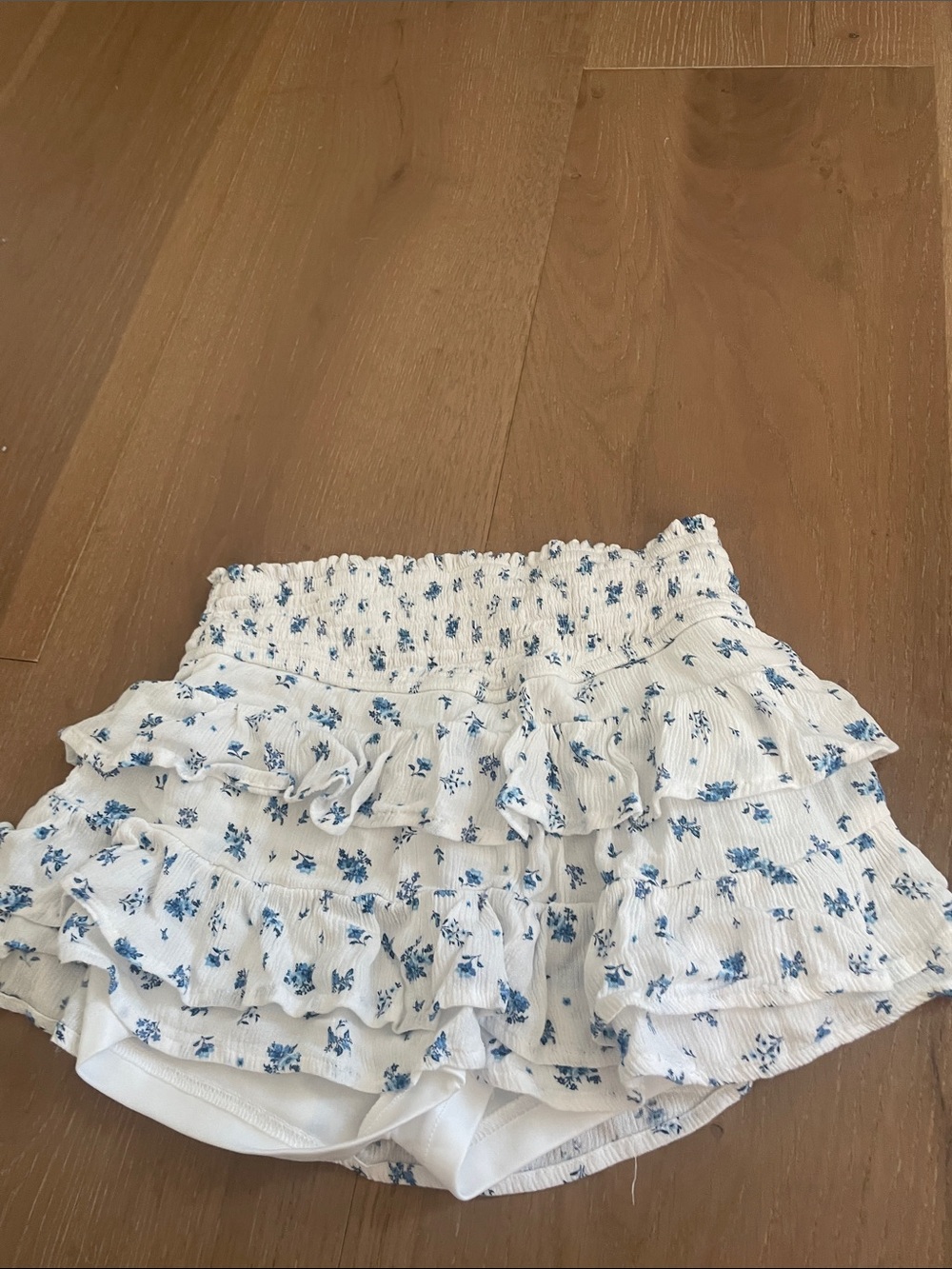White Abercrombie kids Floral Ruffle Skort with Blue Print